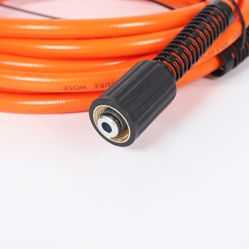 Currus baptismata apparatus princeps pressura gerunt, repugnant aquae pipe caligarum